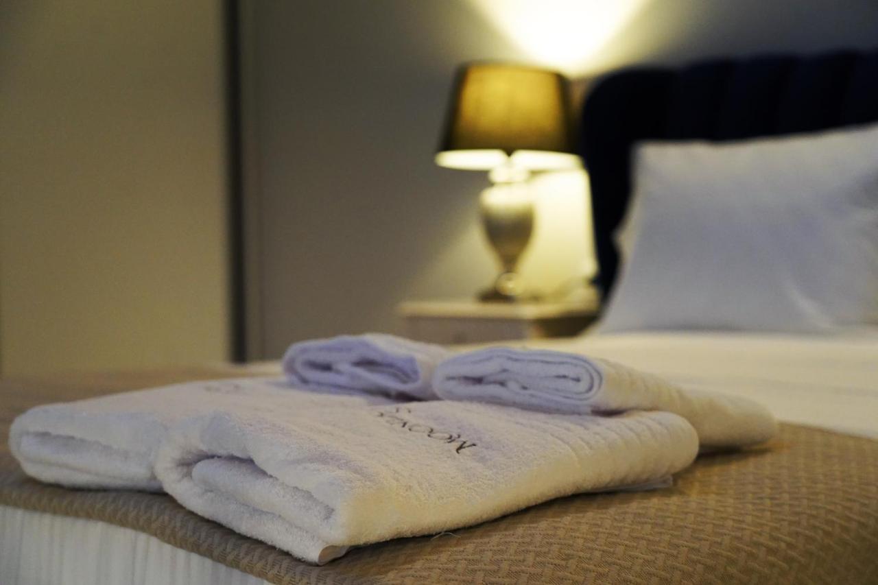 Moonlight Suites Parga Luaran gambar