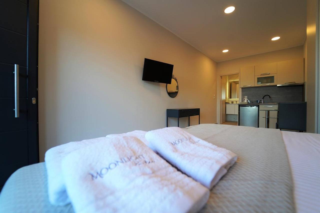 Moonlight Suites Parga Luaran gambar