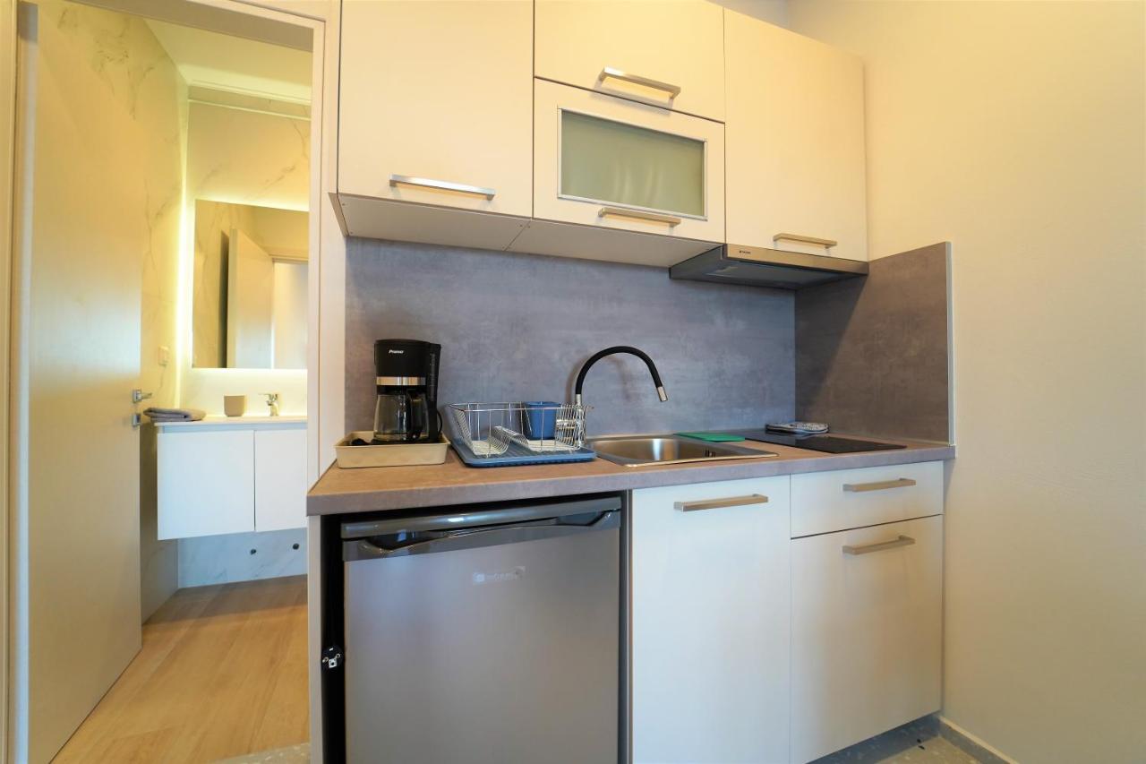 Moonlight Suites Parga Luaran gambar