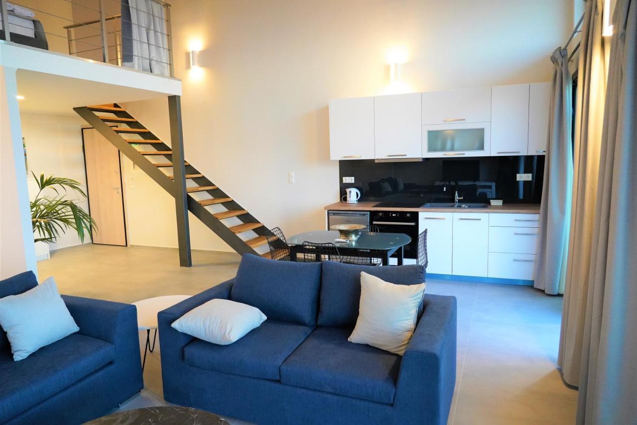 Moonlight Suites Parga Luaran gambar