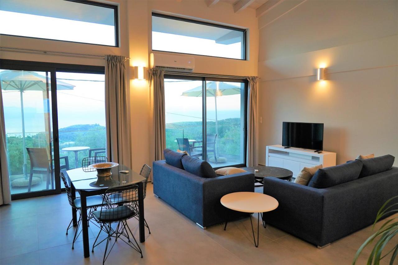 Moonlight Suites Parga Luaran gambar